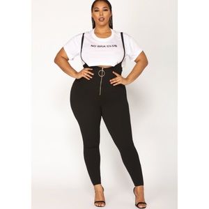 Tell me you love me Jumpsuit in Black!😍